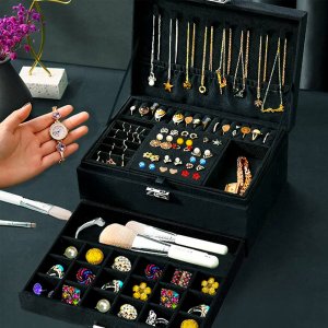 SZKATUŁKA NA BIŻUTERIĘ CZARNA ONYX01 7