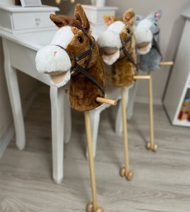 Hobby Horse Koń na patyku Dźwięk galopu i rżenia + ruchomy pysk ZA5442 6