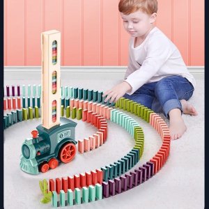 KOLEJKA POCIĄG LOKOMOTYWA UKŁADAJĄCA KLOCKI DOMINO MUZYKA FIGURKA KAKTUS 8