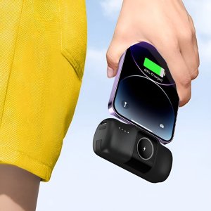 Mini powerbank Wozinsky WF16-YCS 5000mAh 15W USB-C z wbudowanym kablem USB-C i ładowarką do Apple Watch - czarny 13