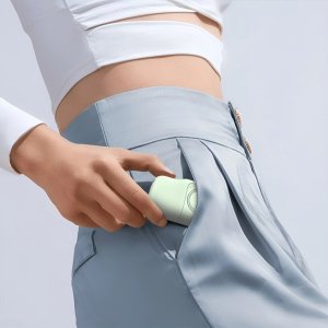 Mini powerbank Wozinsky WF16-YLS 5000mAh 15W Lightning z wbudowanym kablem USB-C i ładowarką do Apple Watch - zielony 6