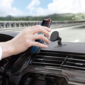 Mocny uchwyt magnetyczny na telefon do samochodu Braders na kokpit i szybę 2