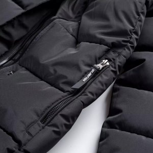 Damski płaszcz pikowany zimowy z kapturem Iguana Manka W rozmiar S 12