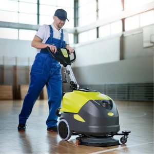 Szorowarka do czyszczenia podłóg akumulatorowa 457 mm 155 obr./min 850 W Szorowarka do czyszczenia podłóg akumulatorowa 457 mm 155 obr./min 850 W 5