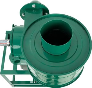 Młyn bijakowy rozdrabniacz do zboża kukurydzy trocin 300 kg/h 2.2 kW Młyn bijakowy rozdrabniacz do zboża kukurydzy trocin 300 kg/h 2.2 kW 4