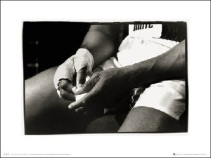 Taschen GmbH Muhammad Ali Hands - plakat premium 40x30 cm 1