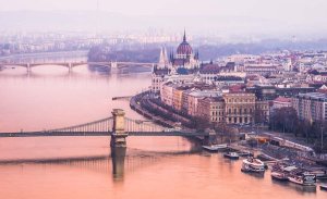 Enjoy Budapeszt Parlament - plakat premium 40x30 cm 1