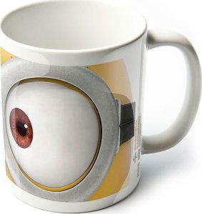 Minionki rozrabiają Oczy - kubek 300 ml 1