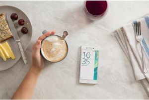 Smartfon Sony Xperia X 3/32GB Biały  (1302-9402) 5