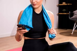 RĘCZNIK QUICKDRY SZYBKOSCHNĄCY SPORT BASEN FITNES 3