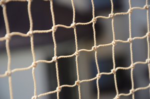 SIATKA WZMOCNIONA DRUCIKIEM "LIGHT" NA BALKON - ROLKA 8X2M MARKA BEZPIECZNE KOTY 6