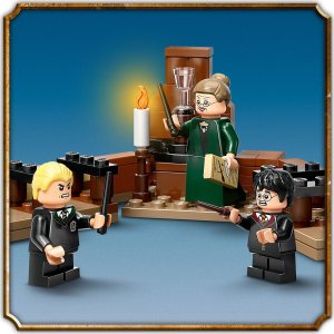 LEGO Harry Potter Zamek Hogwart™: lekcja latania na miotle 6