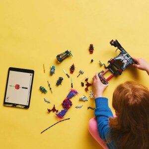 LEGO Ninjago Burzowa wioska Dragonów (71841) 4