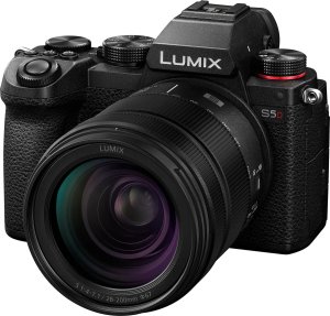 Aparat Panasonic Lumix S5D + S 28-200mm f/4-7.1 (DC-S5DHE-K) 1