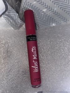 Victoria's Secret, Velvet Matte, Cream Lip Stain, Liquid Lipstick, Adore, 3 ml For Women 1