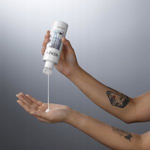 Atstatomoji plaukų kaukė Redken Acidic Bonding Concentrate, 190 ml 3