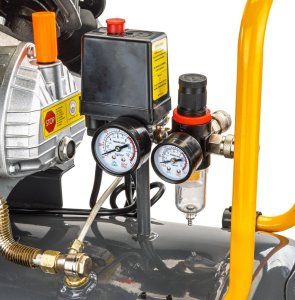 Sprężarka Powermat KOMPRESOR OLEJOWY 100L 8 BAR SPRĘŻARKA 230V 530l/min 4,7KM 6