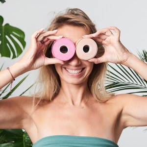 Yeye FACE TAPE liftingująca taśma do twarzy 2,5 cm YEYE Beżowy 2