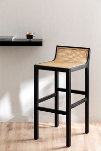 Stołek barowy czarny z plecionką wiedeńską 63 cm 1