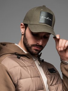Męska czapka bejsbolówka z daszkiem i dużą naszywką  khaki V2 OM-ACCS-0101 1