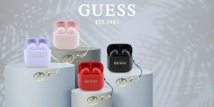 Słuchawki Guess Glossy Effect Printed Classic Logo & Charm (GUTWSXMCCLK) 7