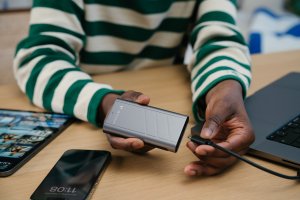 Dysk zewnętrzny SSD Verbatim Dysk zewnętrzny Verbatim TurboMetal SSD   1TB USB4 USB-C szary 32021 3