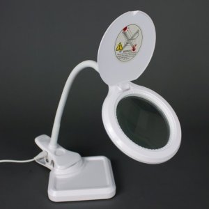 Darbo sviestuvas maitinamas USB, didinimas 3 dioptrijos, SMD LED 2.5W, Pro'sKit 2