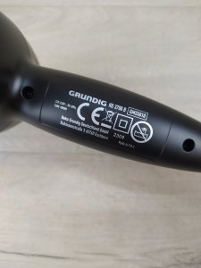Grundig HD 3700 B Haartrockner 9