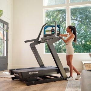 Bieżnia elektryczna X24 NordicTrack z wyświetlaczem 12