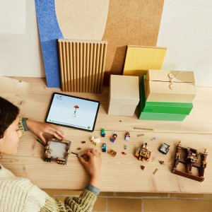 Minecraft Ring w Leśnym dworze (21272) 4