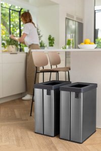 Kosz na śmieci Curver szary (261012) 2