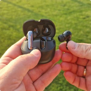 GŁOŚNE SŁUCHAWKI BEZPRZEWODOWE BLUETOOTH 5.4 DOKANAŁOWE SPORTOWE POWERBANK 5