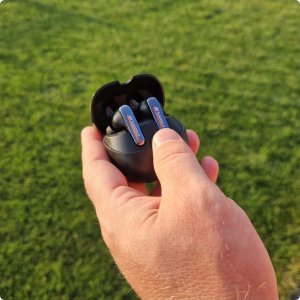 GŁOŚNE SŁUCHAWKI BEZPRZEWODOWE BLUETOOTH 5.4 DOKANAŁOWE SPORTOWE POWERBANK 7