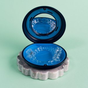 ZENT Etui pudełko na nakładki INVISALIGN aparat protezy z lusterkiem blue 6