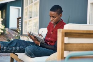 Laptop HP Laptop Pavilion X360 14-ek1034nw / A01E7EA / Intel i5-13 / 16GB / SSD 512GB / Intel Xe / FullHD / Win 11 / Dotyk / Srebrny 12