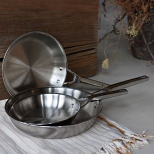 Patelnia ze stali nierdzewnej Florina Lucida 28 cm 5