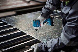 KLUCZ UDAR.AKU.GDS 18V-350 1/2"-350NM BEZ AKUM. I LADOWARKI + KARTON 11