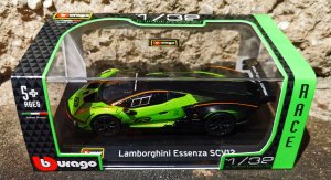 BBU 1:32 Race Lamborghini EssenzaSCV12 41161 11610 2
