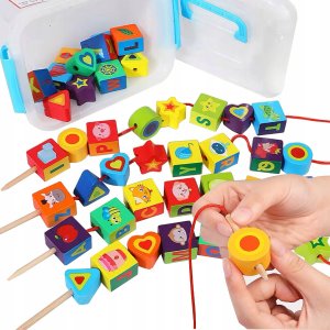 KORALIKI KLOCKI DREWNIANE DO NAWLEKANIA MONTESSORI 42 EL. ALFABET 1