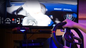 FLASHFIRE ES900R - Kierownica 900 PC/PS4/Xbox/Switch + 3 pedały, 6 biegów 10