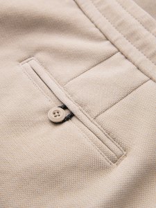 Męskie krótkie spodenki SLIM FIT z melanżowej strukturalnej dzianiny  piaskowe V3 OM-SRCS-0166 L 11