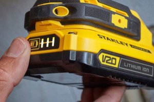 Wiertarko-wkrętarka Stanley SFMCD711D2K 18 V 2 x akumulator 2 Ah 12