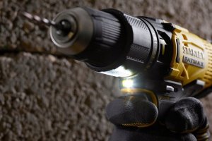 Wiertarko-wkrętarka Stanley SFMCD711D2K 18 V 2 x akumulator 2 Ah 8