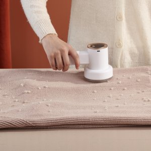 GOLARKA DO UBRAŃ TKANIN TAPICERKI MOCNA AKUMULATOROWA USB 2000mAh+ 3 ostrza 4