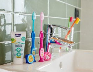 CHICCO-121000-PASTA DO ZEBÓW JB Z         FLUOREM 50ML -24M 8