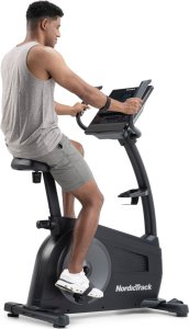 Rower programowany G LE NordicTrack z wyświetlaczem LCD 5