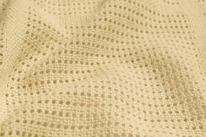 KOC AŻUROWY MOLI BEŻ KAWA 3