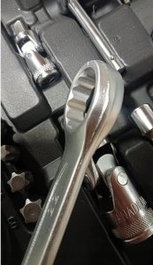 Zestaw narzędzi 125+6el. 1/4", 3/8", 1/2" Premium 11