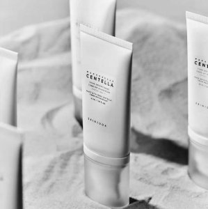 SKIN1004 Madagascar Centella Tone Brightening Tone-Up Sunscreen 50ml 3