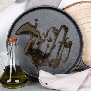 PATELNIA ŻELIWNA 26cm DO NALEŚNIKÓW CAST LINE 199069 7